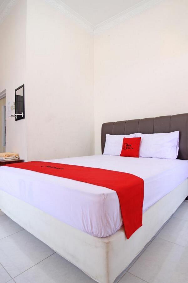 Reddoorz Near Umy Yogyakarta 호텔 Ngabean 외부 사진